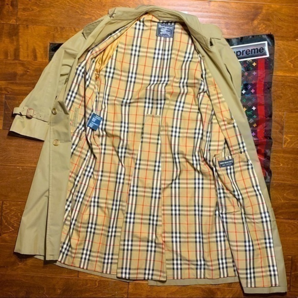 Burberry kingston trench coat ON HOLD rn but  if you like it check out my closet